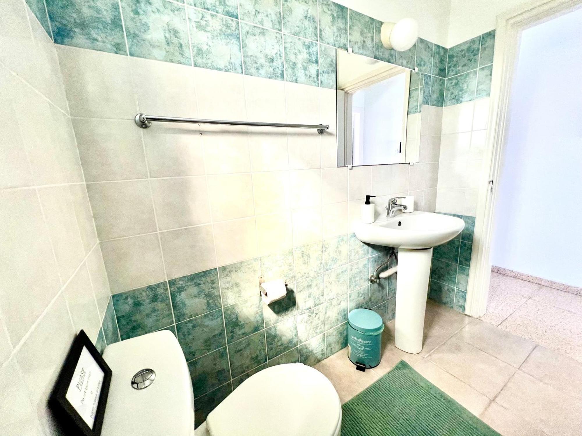 Apt On The Street Of Bars&Nightclubs In Ayia Napa 11 Apartment Exterior photo